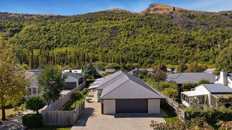 4 Innes Place Arrowtown_27
