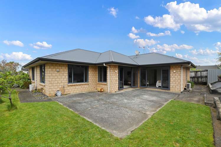 72 Wiltshire Drive Huntington_1