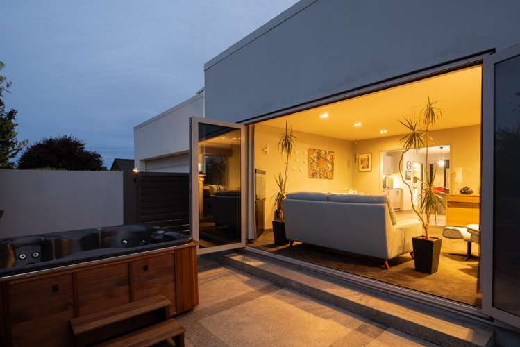 9 Nottinghill Drive Springlands_12