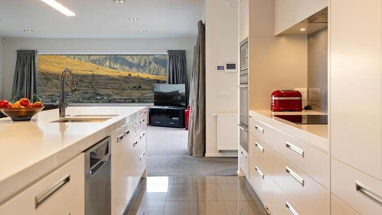 53 Highview Terrace Queenstown_7