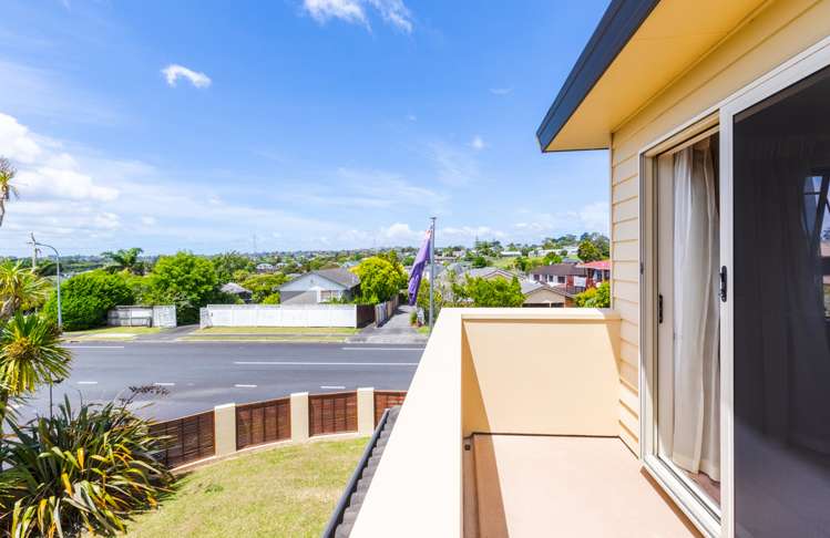 73 Halsey Drive Lynfield_10