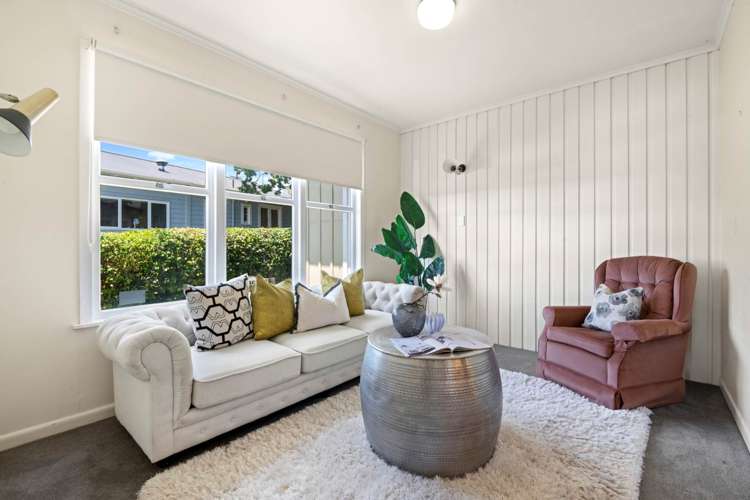 2/1c Bank Street Hillcrest_5