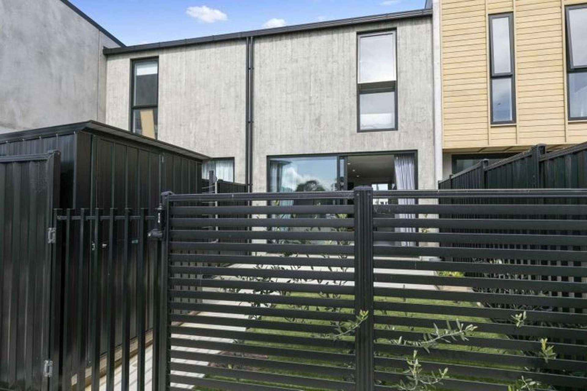  B/439 Jackson Street Petone_0