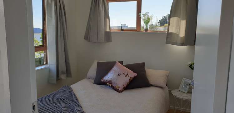 3 Quinn Grove Porirua East_13