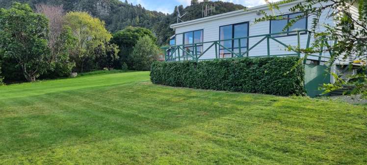 24 Hinekapi Terrace Kuratau_14