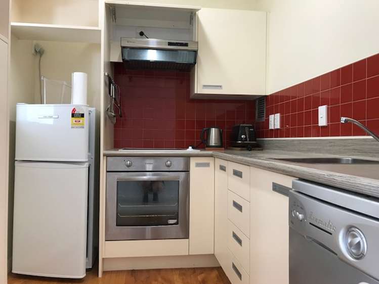 72/70 Hobson Street Thorndon_5