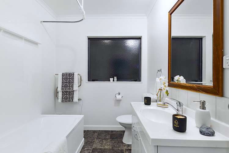 44a Baird Street Howick_23