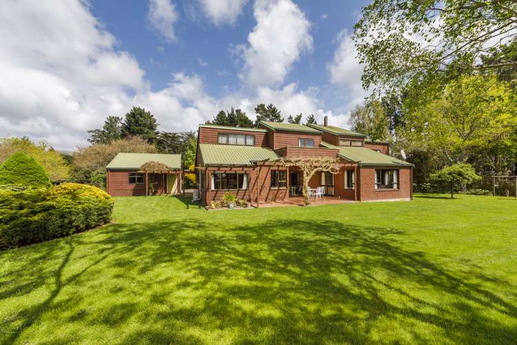 810 Tennent Drive Linton Palmerston North City Houses for Sale