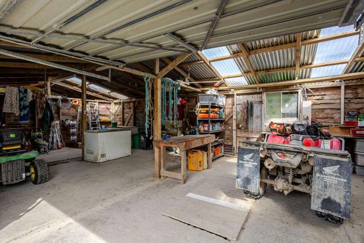 1450 Hinemoa Valley Road Pahiatua_16