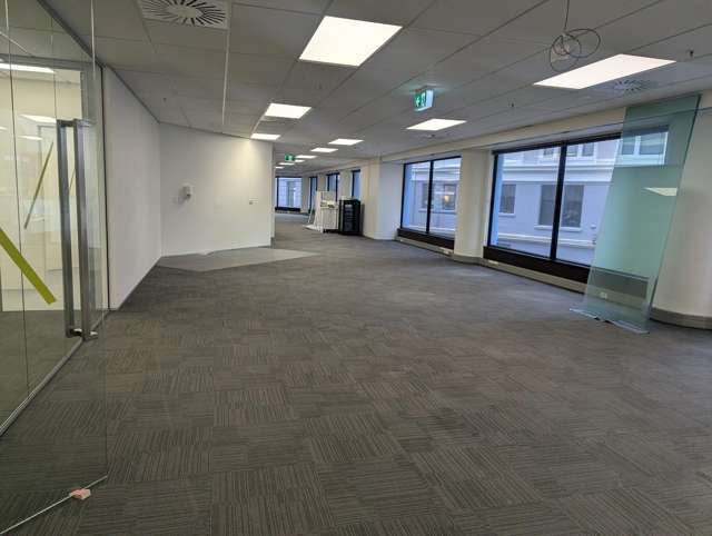 Level 3A/95 Cutsomhouse Quay Wellington Central_3