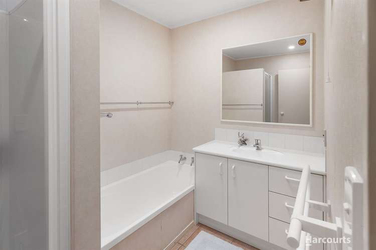 64b Kamo Road Kensington_7