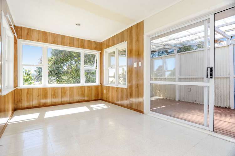 15 Kelkirk Street Kelston_4