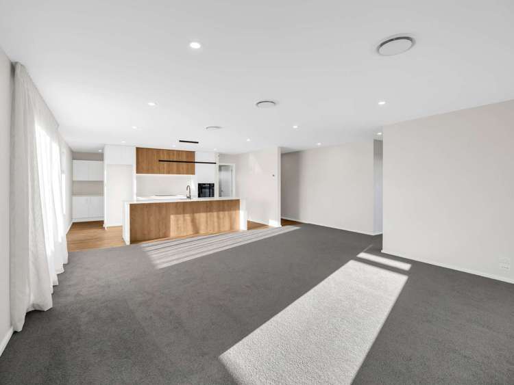 6 Vercoe Street Elgin_12