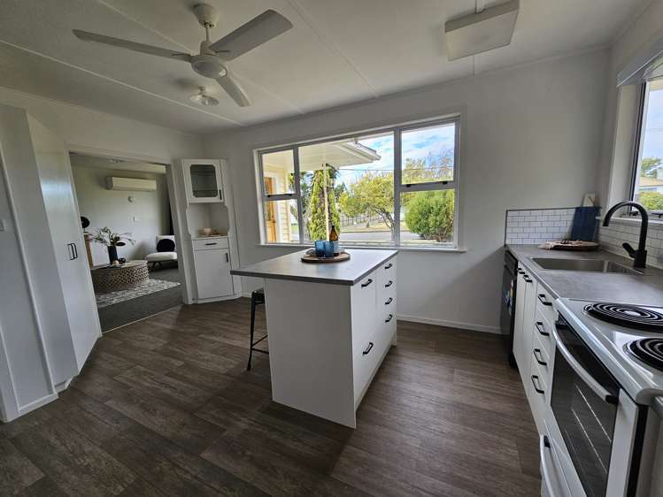 21 Elizabeth Street Levin_9