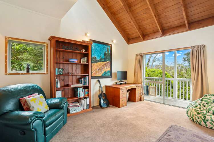 192 Carter Road Oratia_9