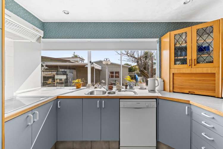 5 Whitby Crescent Flaxmere_11