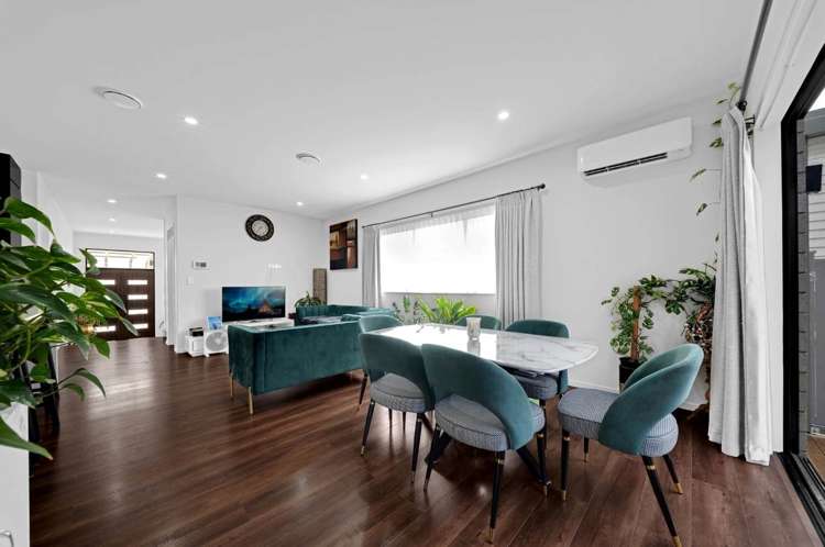 4 Tims Crescent Flat Bush_11