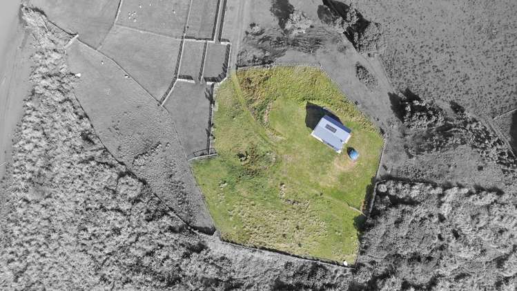 30 Briscoe Street Awakino_8