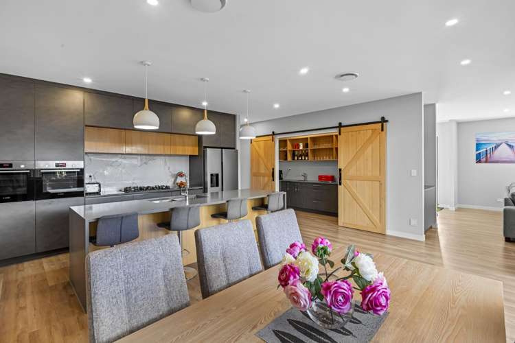 61 Symes Drive Red Beach_10