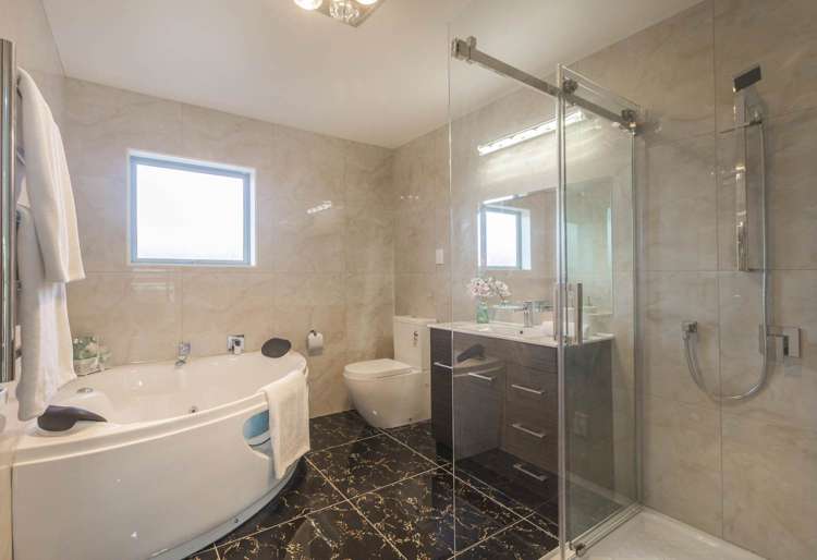 51 Sari Place Massey_15