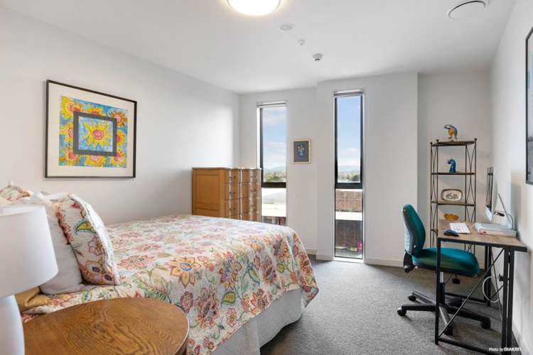 102/1904 Great North Road Avondale_8