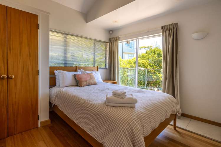 2 Seventh Avenue Onetangi_14