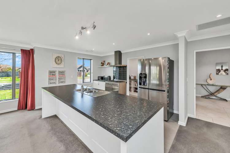 245 Southfield Drive Lincoln_4