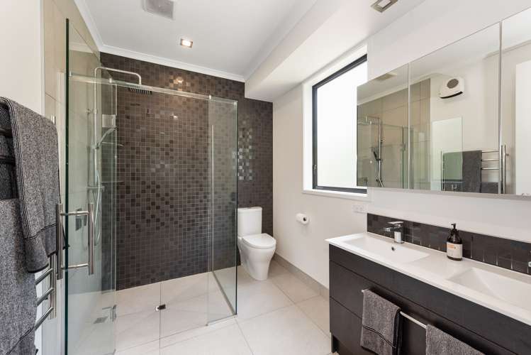 7 Rembrandt Terrace Huntington_12