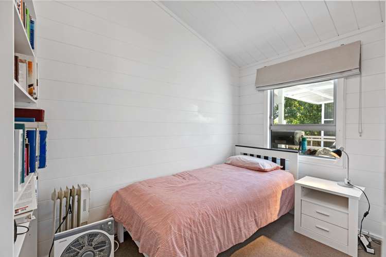 21 Ngaparaoa Drive Maketu_13