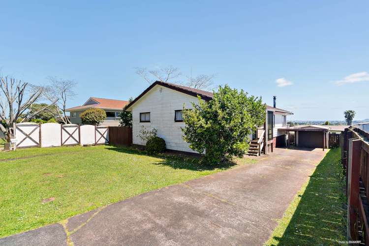 19 Greenstone Place Clover Park_0