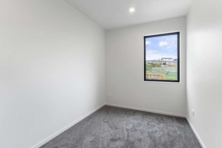 13 Kotiu Place Massey_8