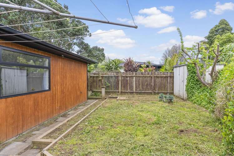 2/10 Etherton Drive Weymouth_22