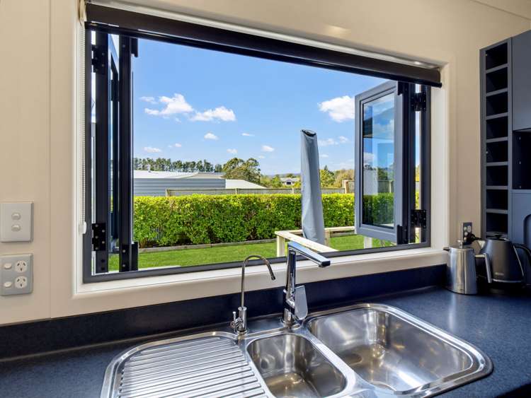 60 Cashmere Drive Fitzherbert_12
