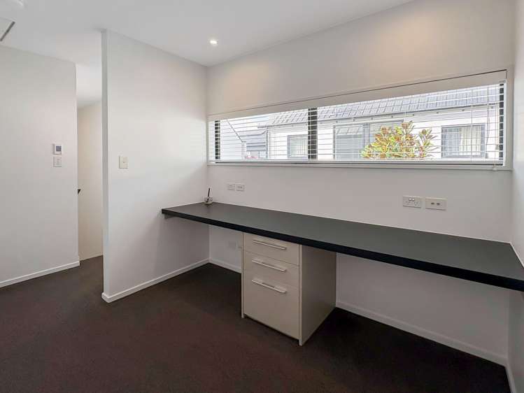 49 Gracefield Av Christchurch Central_14