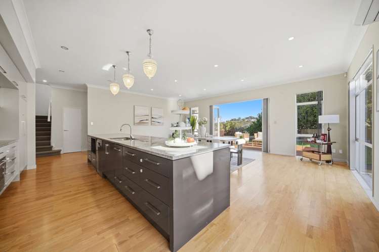 6 Hilton Close_4