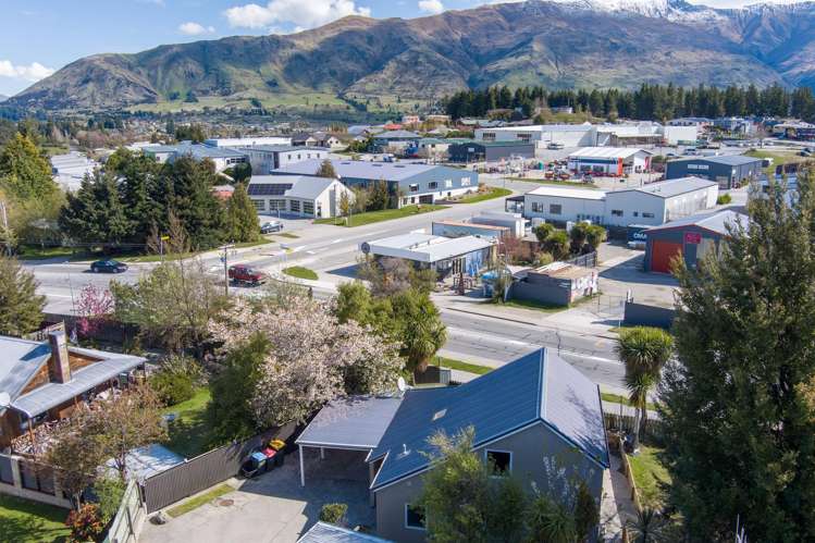 9A Aeolus Place Wanaka_25