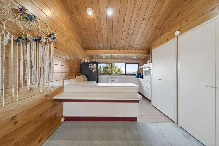 23 Russell Crescent Western Heights_7