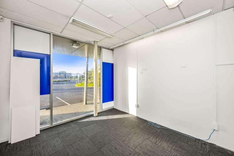 1/3029 Great North Road New Lynn_10