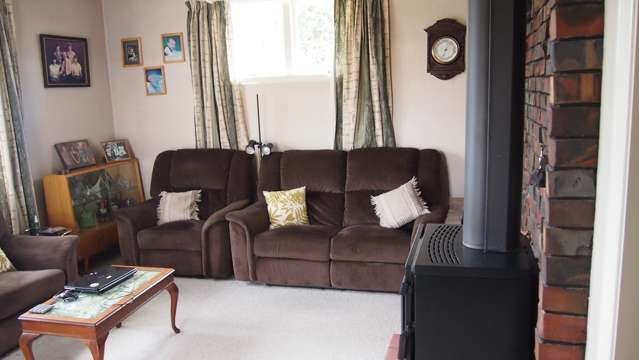 73 Davis Crescent Netherby_2