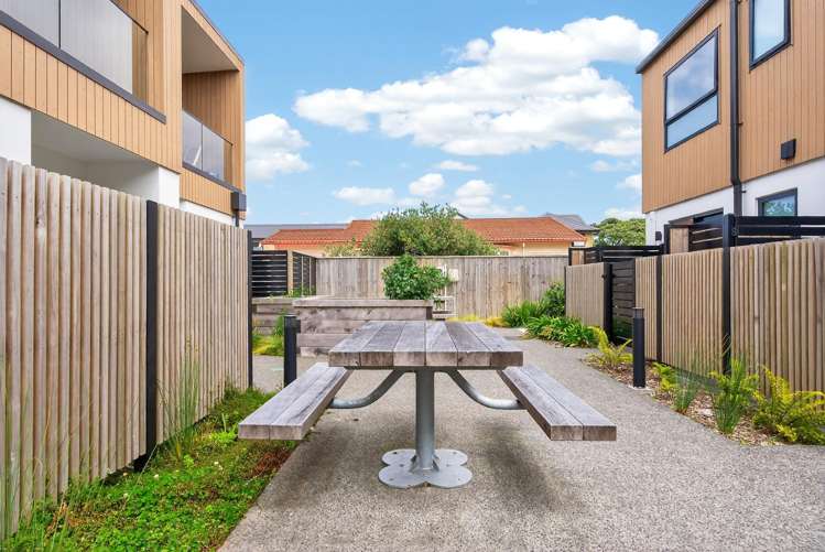 8/92 Cambridge Terrace Waterloo_18