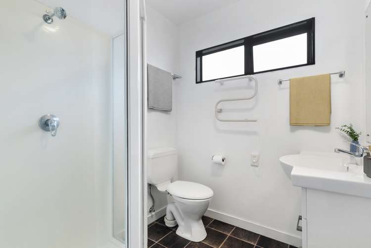 120 Gossamer Drive Pakuranga Heights_23