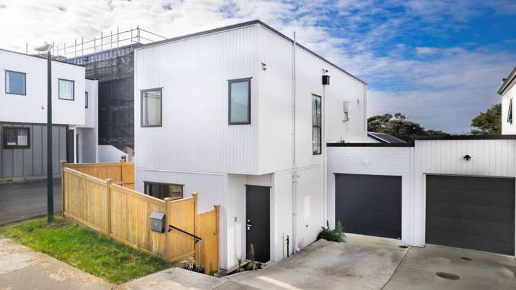 18 Waka Street_0
