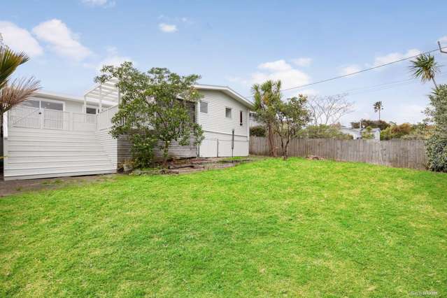 1/9 Tainui Street Torbay_2