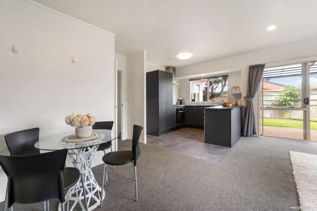 10/520 Don Buck Road Massey_3