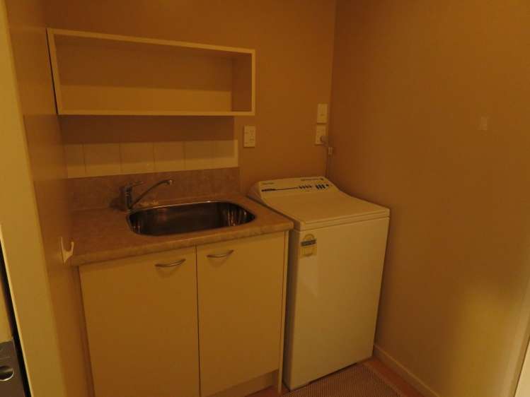 2/19 Dp Tancred Street Ashburton_9