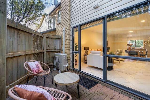 22/55 Verbena Road Birkdale_3