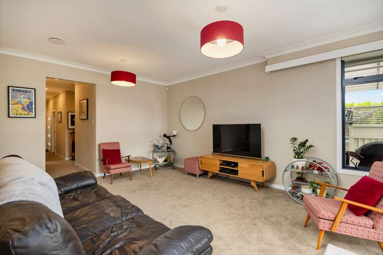 18 Alexis Avenue Mount Albert_23