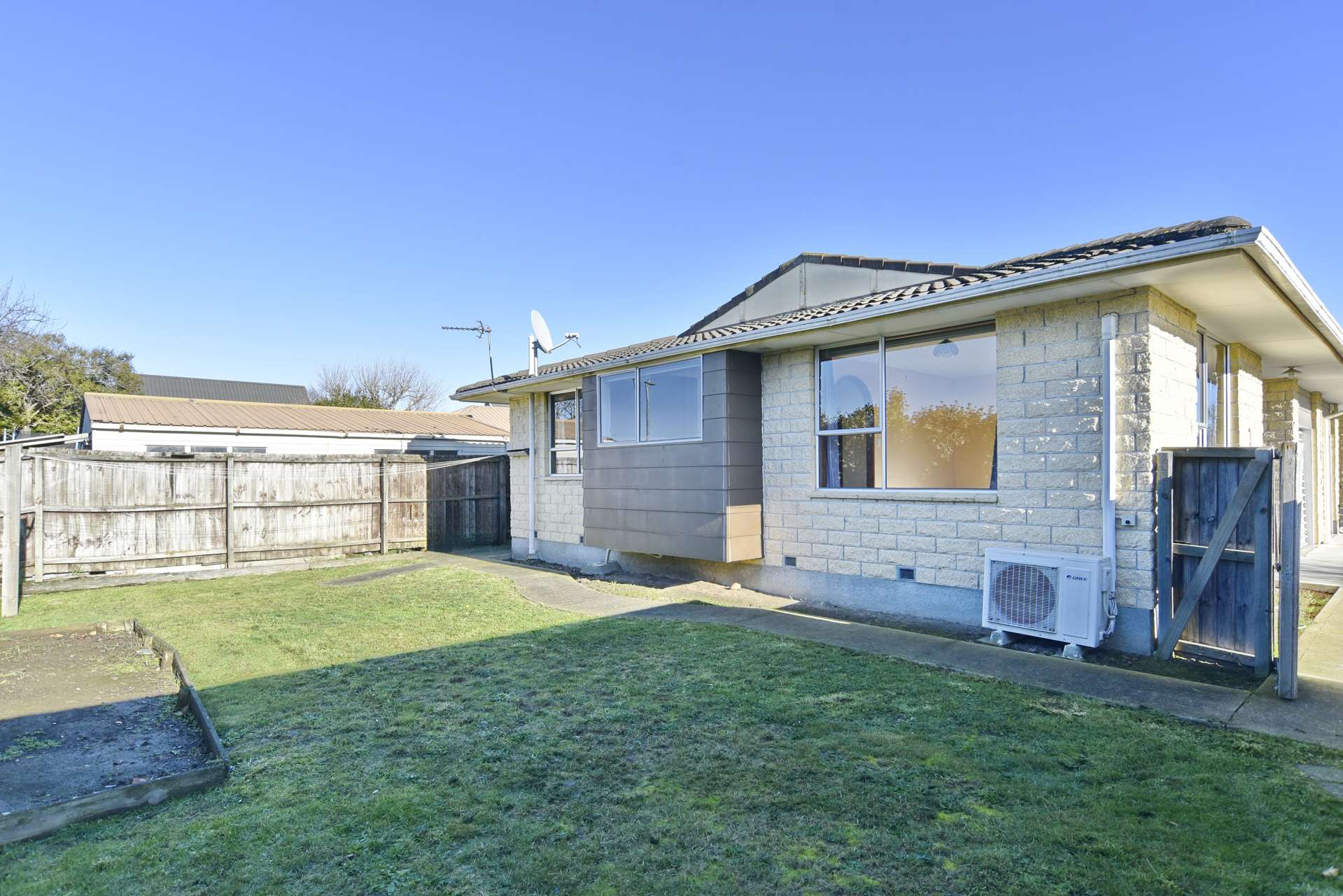 2/42 Marlene Street Casebrook_0