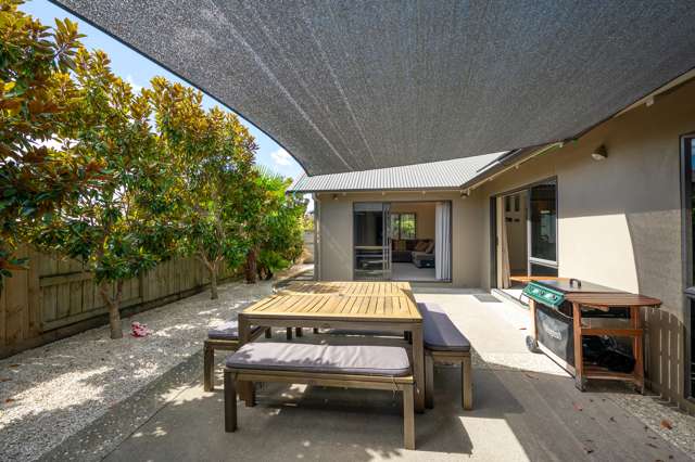 24 Devoy Drive Owhata_1