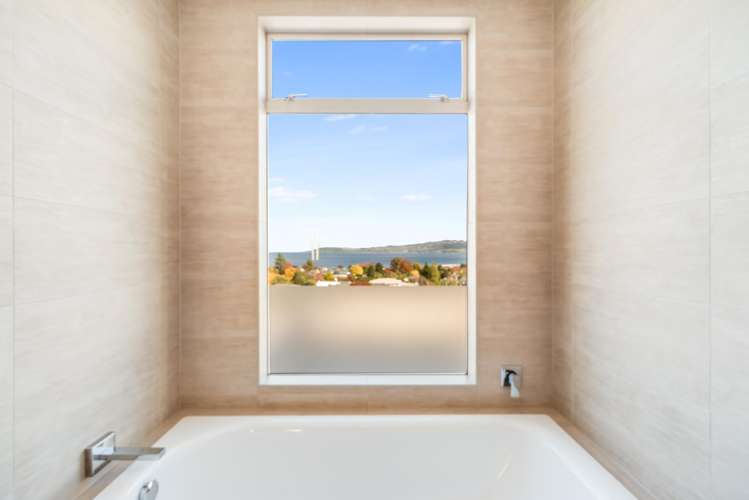 1/21 Henry Hill Road Taupo_13